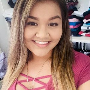 Meet your Posher, Ana